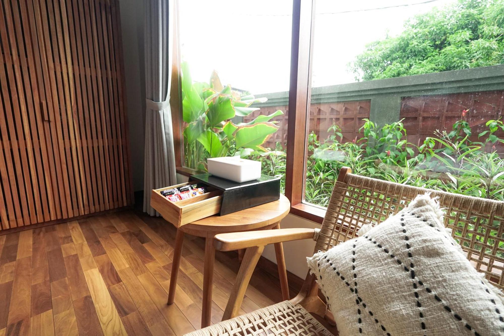 Tropical Beach House Bali Seminyak Pokoj fotografie